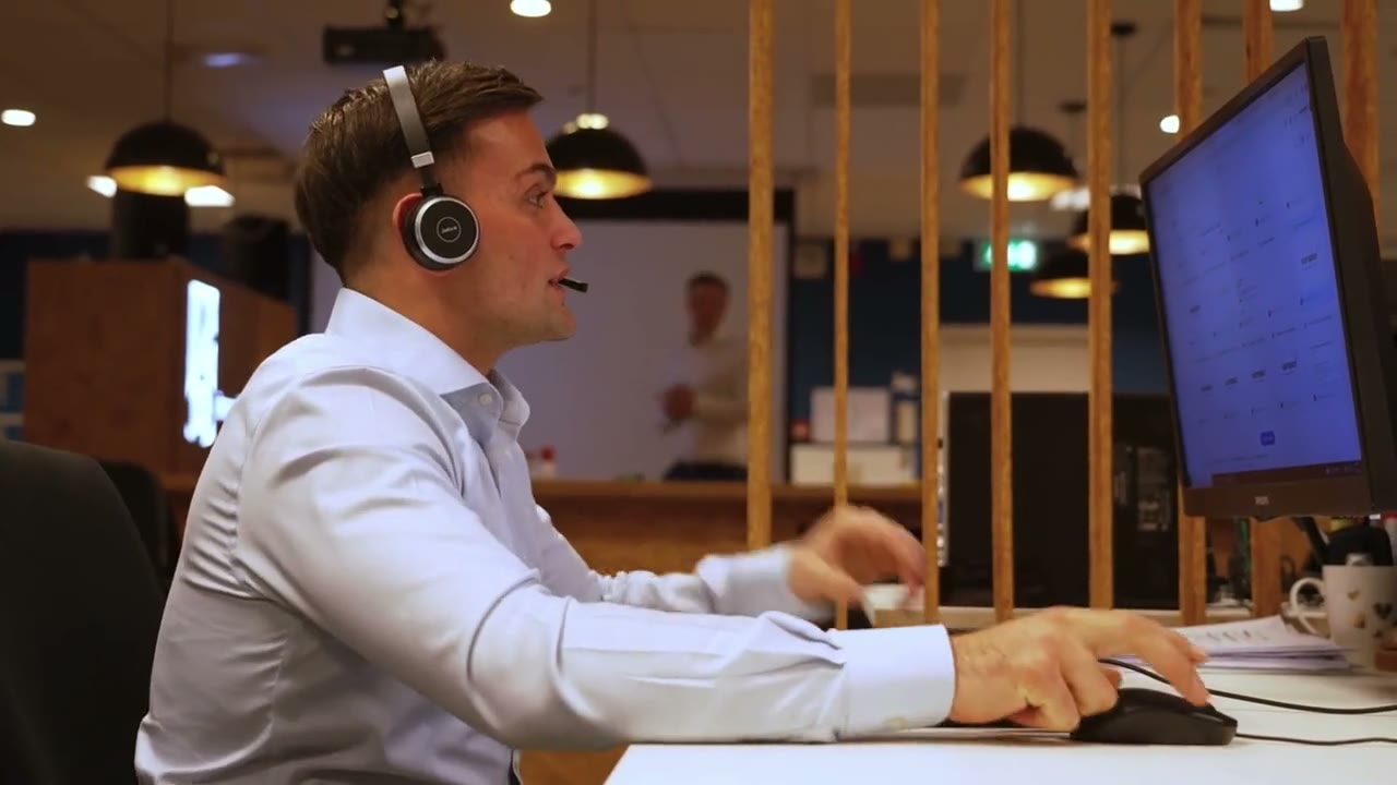 Ilker Tuncer van SCA Agency belt een nieuwe aanvraag na